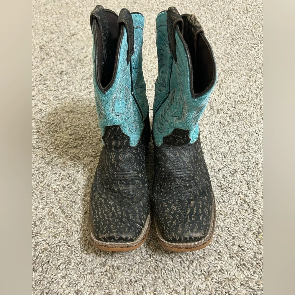 Nocona Boots Boys Fynn Embroidery Square Toe Cowboy Mid Calf Boots 1 1/2D Kids